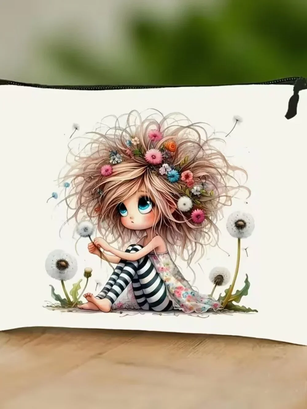 Dandelion Floral Pattern Bag with Wrist Strap